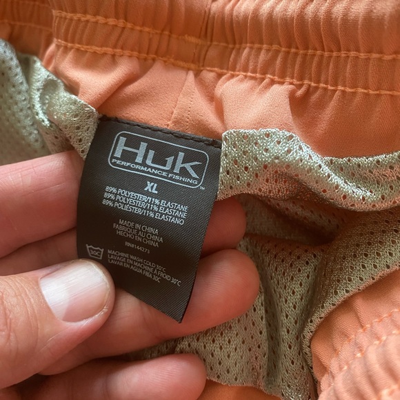 Huk Men’s Volley Pursuit Shorts 5.5” XL - Picture 2 of 4